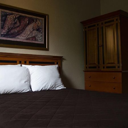 Hotel Ambassador Vancouver Eksteriør billede