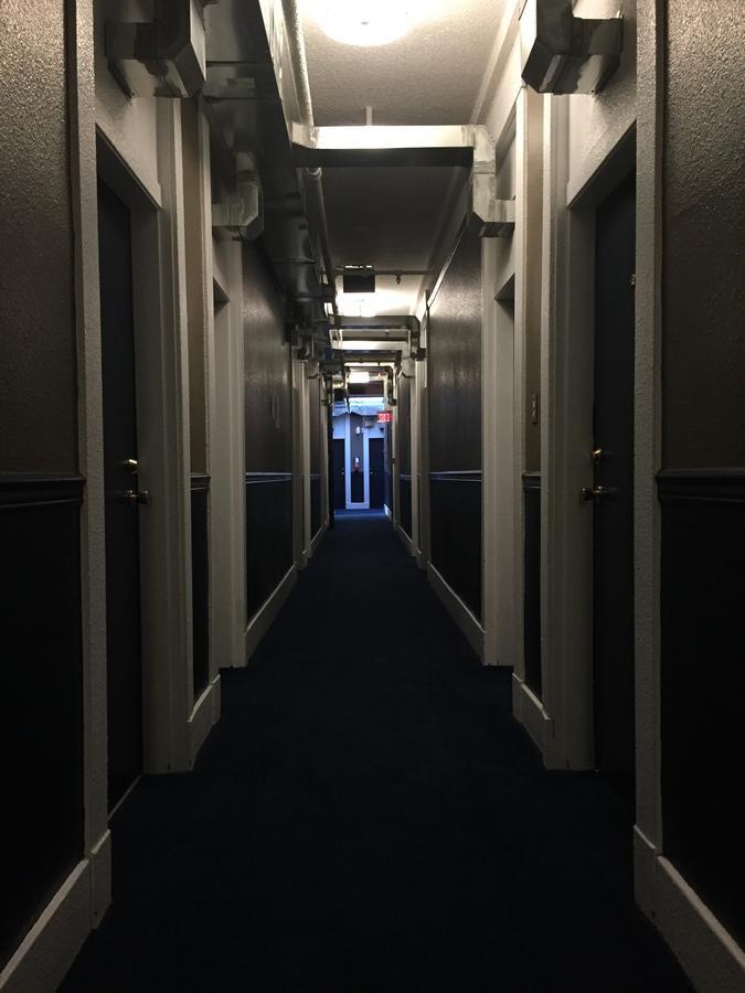 Hotel Ambassador Vancouver Eksteriør billede