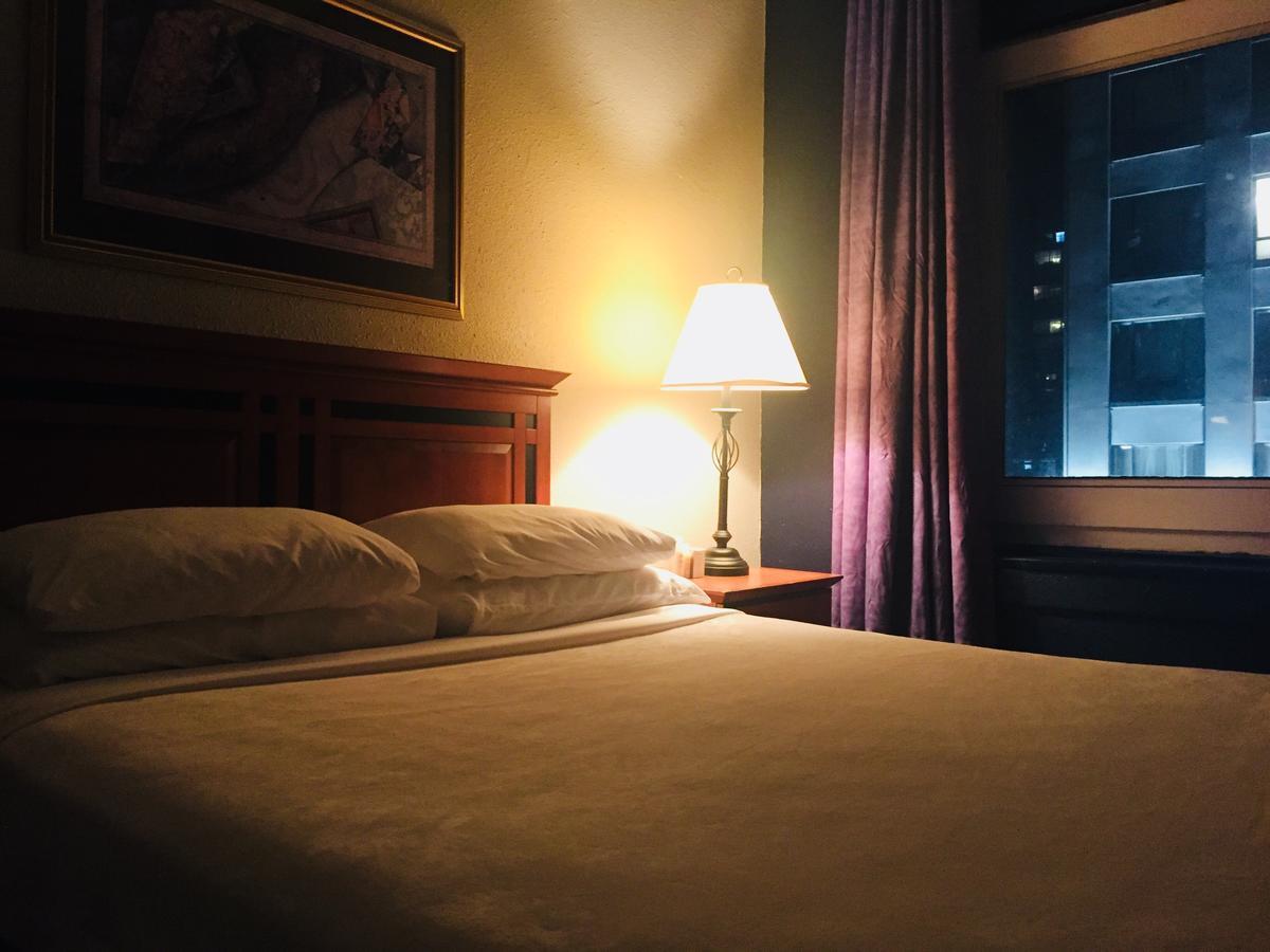 Hotel Ambassador Vancouver Eksteriør billede